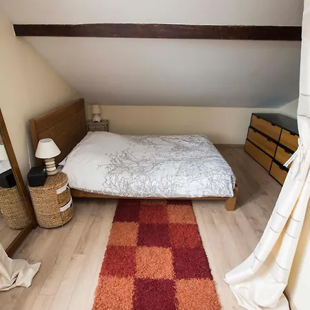 Maison Familiale à Chelles Mcp Appartamento