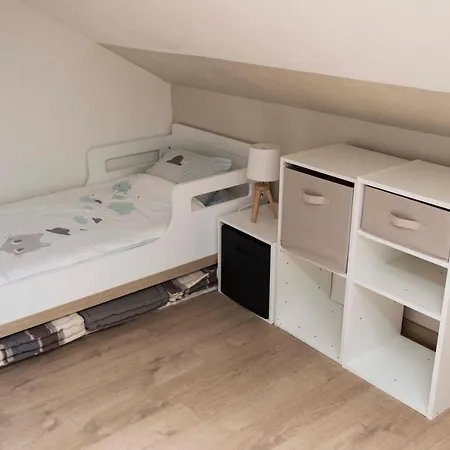 Appartamento Maison Familiale à Chelles Mcp Chelles (Seine-et-Marne)